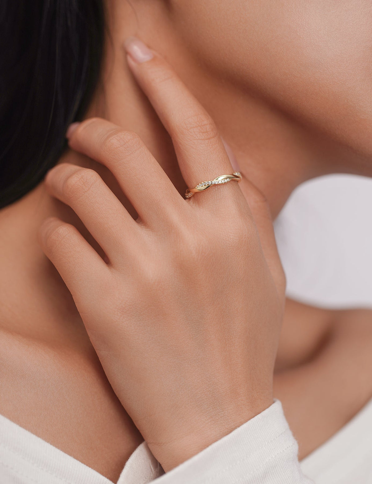 Full Moissanite Twist Wedding Band for Women 0.3CT 1.5mm